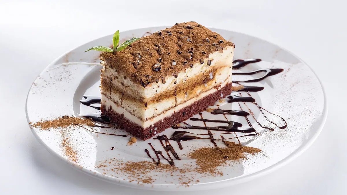 H.J.Aris Café and Antiques – cake shop in Dalston, London